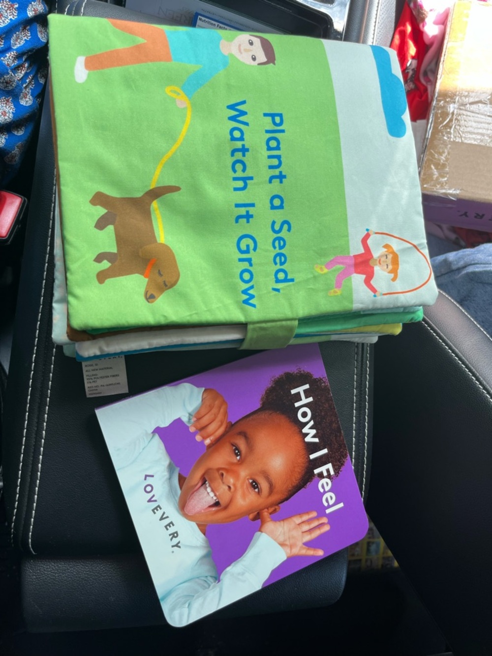 Lovevery cloth book board book nwt 9-10 months